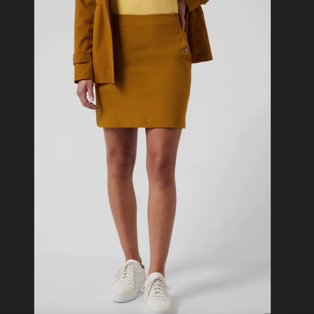 Athleta Mustard Vienna Cargo Skort